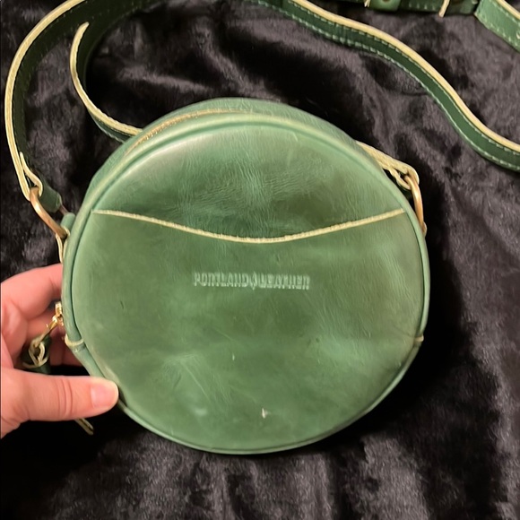 Portland Leather Forest Green Circle Bag - Picture 3 of 8